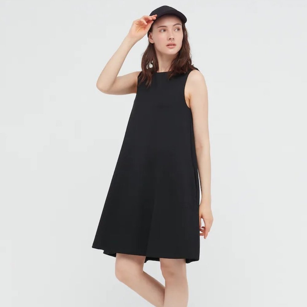 Uniqlo NWOT A-line Dress in navy color